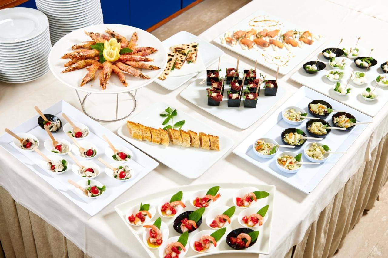 Hotel Ascot ריצ'יונה מראה חיצוני תמונה