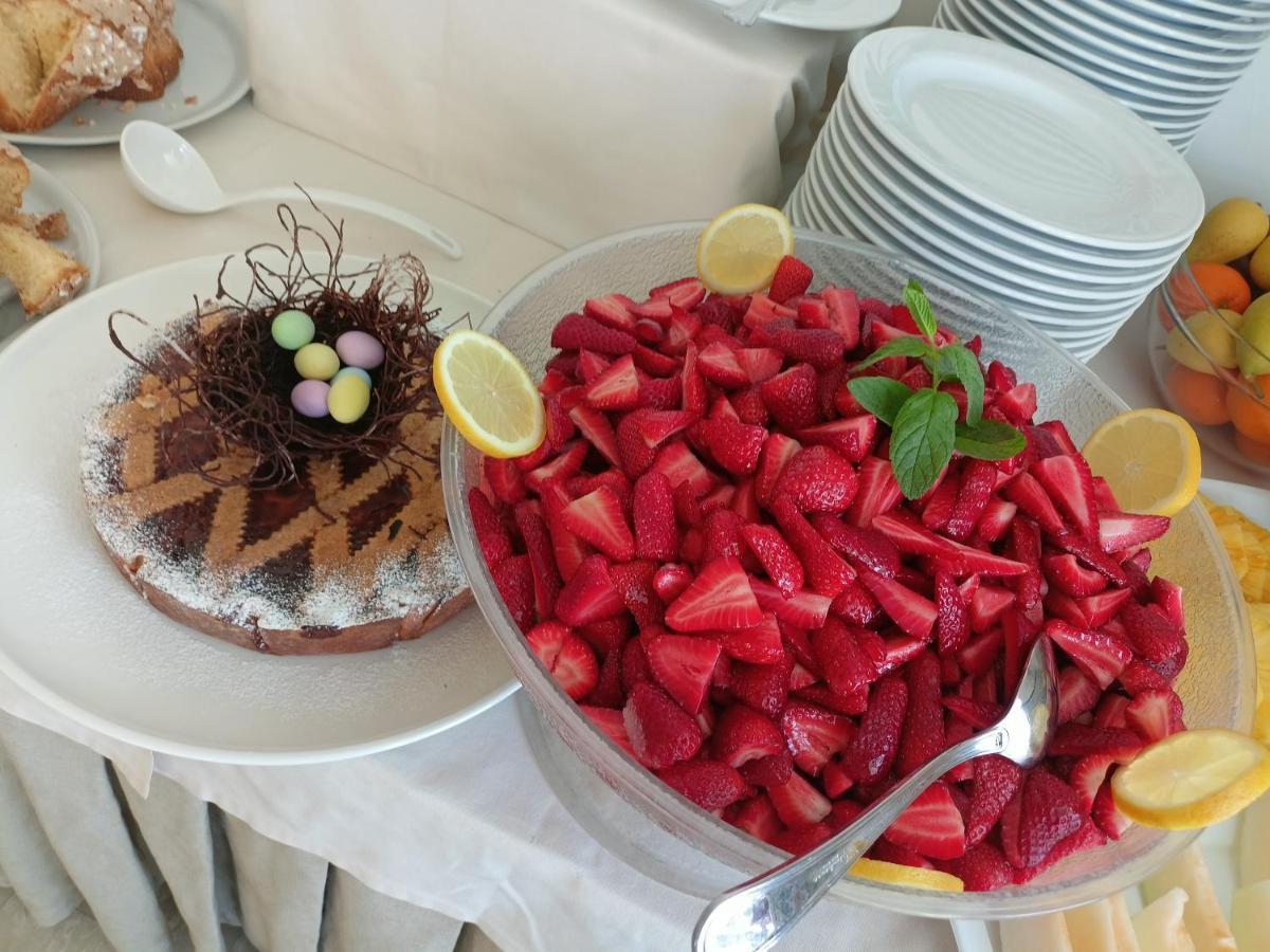 Hotel Ascot ריצ'יונה מראה חיצוני תמונה