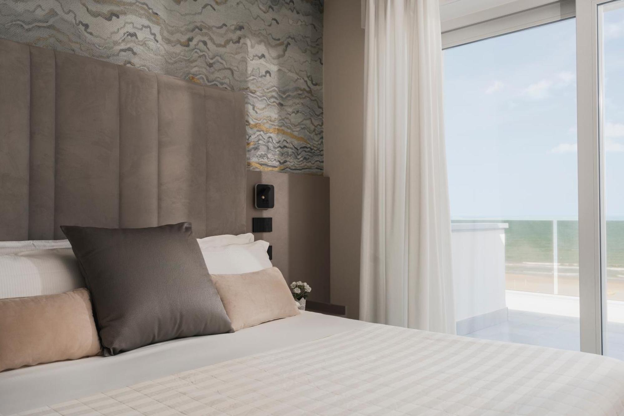 Hotel Ascot ריצ'יונה מראה חיצוני תמונה