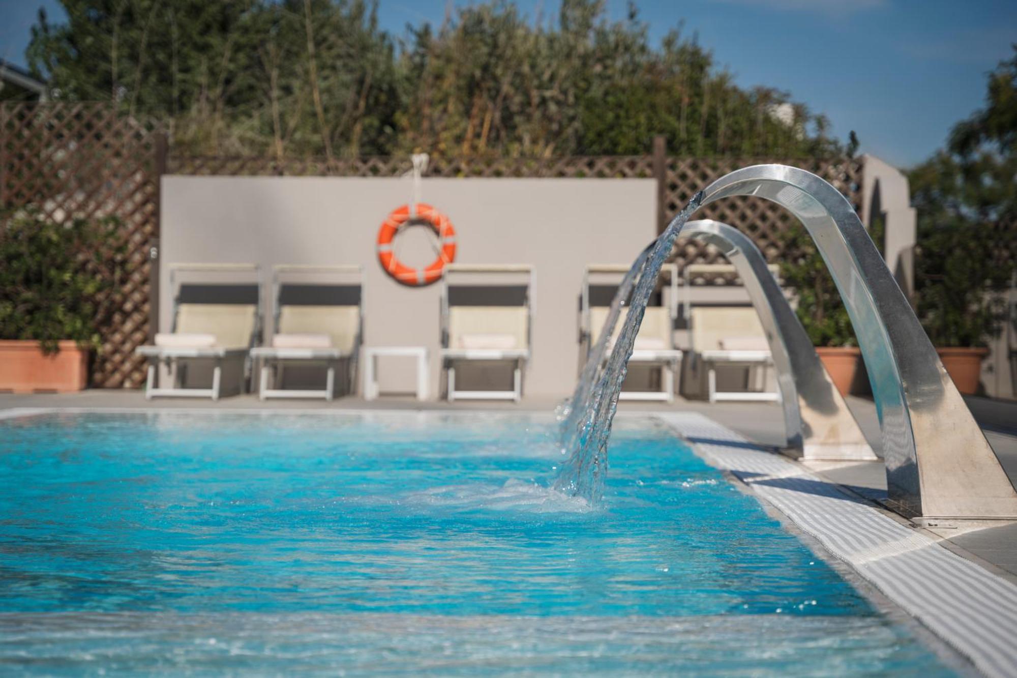 Hotel Ascot ריצ'יונה מראה חיצוני תמונה