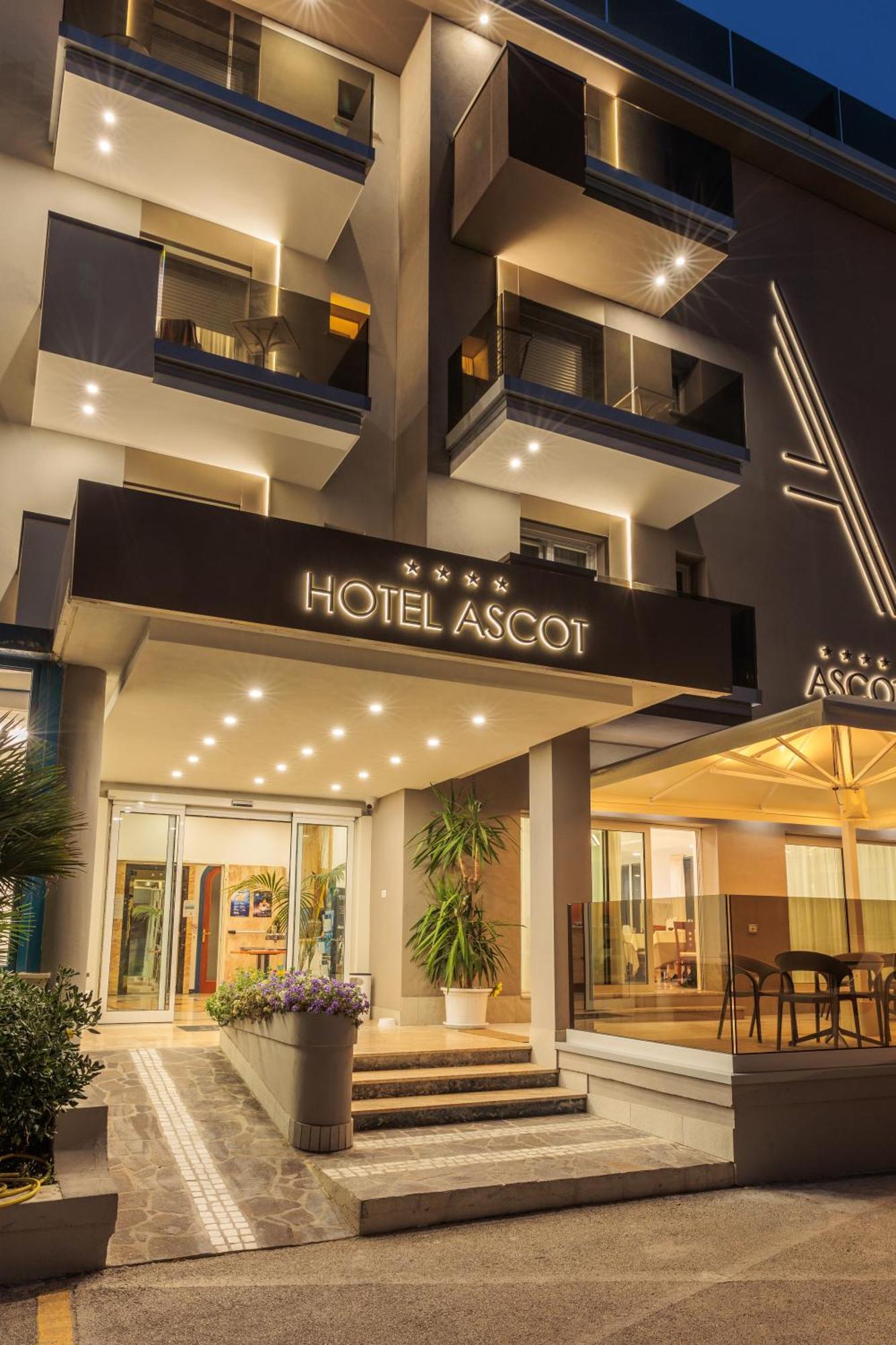 Hotel Ascot ריצ'יונה מראה חיצוני תמונה
